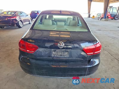 Zdjęcie 6 z 12 samochodu: 2015 VOLKSWAGEN PASSAT SE VIN:1VWBV7A3XFC057788 - miniatura