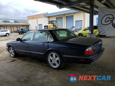 Drugie zdjęcie samochodu z przodu: 1998 JAGUAR XJR VIN:SAJPX1844WC820761 - miniatura