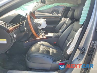 Zdjęcie 7 z 12 samochodu: 2012 MERCEDES-BENZ S 550 4MATIC VIN:WDDNG9EB5CA449176 - miniatura