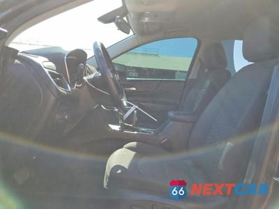 Zdjęcie 7 z 12 samochodu: 2018 CHEVROLET EQUINOX LT VIN:3GNAXSEV1JS636802 - miniatura