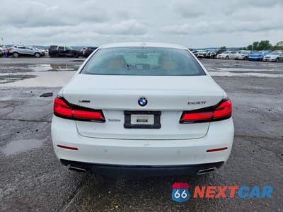 Zdjęcie 6 z 13 samochodu: 2021 BMW 530 XI VIN:WBA13BJ02MCF71192 - miniatura