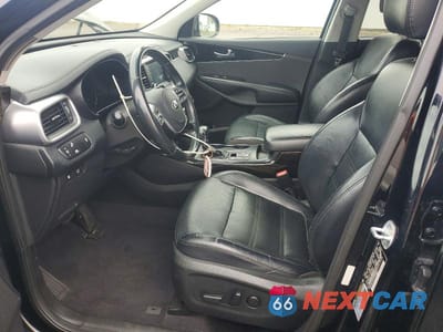 Zdjęcie 7 z 13 samochodu: 2019 KIA SORENTO EX V6 VIN:5XYPH4A53KG457598 - miniatura