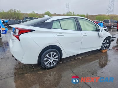 Trzecie zdjęcie samochodu z tyłu: 2022 TOYOTA PRIUS XLE AWD-E VIN:JTDL9MFU8N3036285 - miniatura