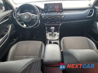 Zdjęcie 8 z 14 samochodu: 2021 KIA SELTOS S VIN:KNDEU2AA2M7205393 - miniatura