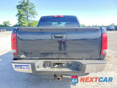 Zdjęcie 6 z 12 samochodu: 2010 GMC SIERRA VIN:3GTRKVE38AG275789 - miniatura