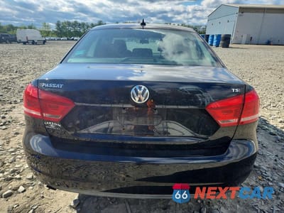 Zdjęcie 6 z 12 samochodu: 2015 VOLKSWAGEN PASSAT S VIN:1VWAT7A32FC009512 - miniatura