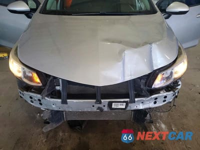 Zdjęcie 11 z 12 samochodu: 2016 CHEVROLET CRUZE LS VIN:1G1BC5SM3G7325846 - miniatura