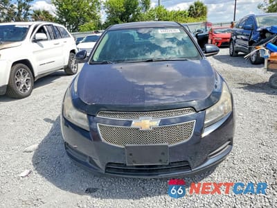 Piąte zdjęcie samochodu w środku: 2014 CHEVROLET CRUZE VIN:1G1P75SZ6E7100579 - miniatura