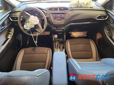 Zdjęcie 8 z 14 samochodu: 2022 CHEVROLET TRAILBLAZER LT VIN:KL79MPSL5NB069724 - miniatura