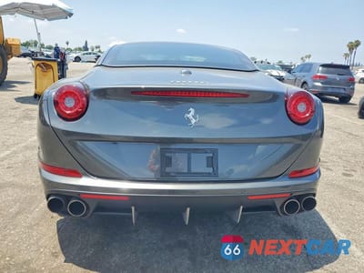 Zdjęcie 6 z 12 samochodu: 2016 FERRARI CALIFORNIA T VIN:ZFF77XJA0G0213097 - miniatura