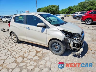 Czwarte zdjęcie samochodu z boku: 2020 CHEVROLET SPARK 2LT VIN:KL8CF6SAXLC467538 - miniatura