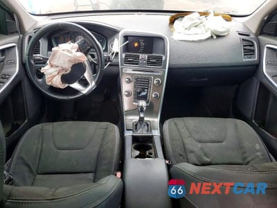 Zdjęcie 8 z 13 samochodu: 2015 VOLVO XC60 T5 VIN:YV440MDJ8F2676329 - miniatura