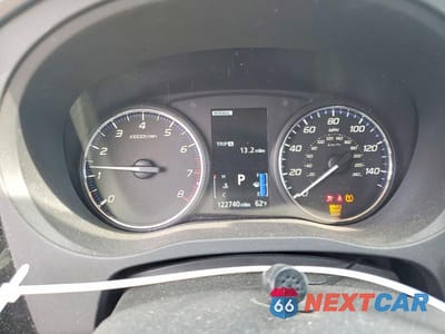 Zdjęcie 9 z 12 samochodu: 2016 MITSUBISHI OUTLANDER SE VIN:JA4AZ3A36GZ017311 - miniatura