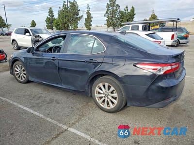 Drugie zdjęcie samochodu z przodu: 2019 TOYOTA CAMRY LE VIN:4T1B11HK1KU815011 - miniatura
