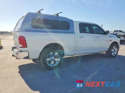 Trzecie zdjęcie samochodu z tyłu: 2018 RAM 1500 SLT VIN:1C6RR7TM8JS273205 - miniatura