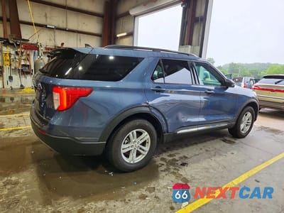 Trzecie zdjęcie samochodu z tyłu: 2021 FORD EXPLORER XLT VIN:1FMSK8DH8MGB16671 - miniatura