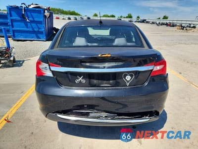 Zdjęcie 6 z 12 samochodu: 2013 CHRYSLER 200 LX VIN:1C3CCBAB1DN691861 - miniatura
