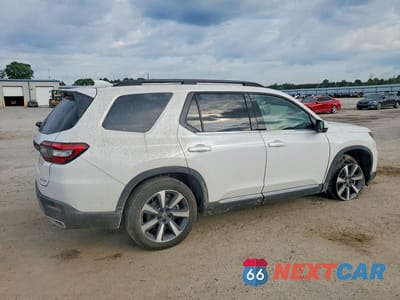 Trzecie zdjęcie samochodu z tyłu: 2025 HONDA PILOT ELITE VIN:5FNYG1H88SB096480 - miniatura