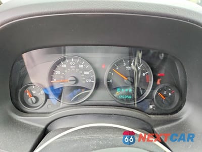 Zdjęcie 9 z 13 samochodu: 2012 JEEP COMPASS LATITUDE VIN:1C4NJCEB5CD685320 - miniatura