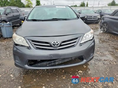 Piąte zdjęcie samochodu w środku: 2013 TOYOTA COROLLA LE VIN:2T1BU4EE7DC027930 - miniatura