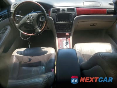 Zdjęcie 8 z 12 samochodu: 2004 LEXUS ES 330 VIN:JTHBA30G040016241 - miniatura