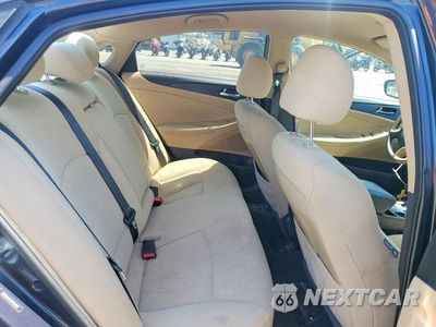 Zdjęcie 10 z 12 samochodu: 2013 HYUNDAI SONATA GLS VIN:5NPEB4AC4DH764037 - miniatura