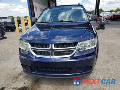 Piąte zdjęcie samochodu w środku: 2018 DODGE JOURNEY SE VIN:3C4PDCAB0JT382510 - miniatura