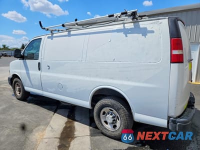 Drugie zdjęcie samochodu z przodu: 2019 CHEVROLET EXPRESS 2500 CARGO UTILITY / SERVICE VAN VIN:1GCWGAFP5K1232445 - miniatura