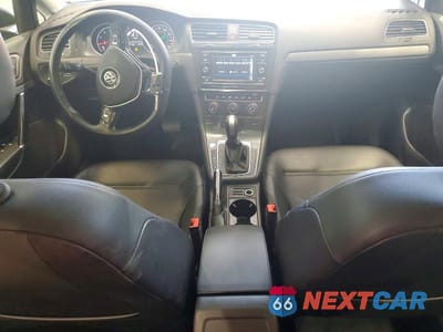 Zdjęcie 8 z 12 samochodu: 2021 VOLKSWAGEN GOLF VIN:3VWG57AU2MM001399 - miniatura
