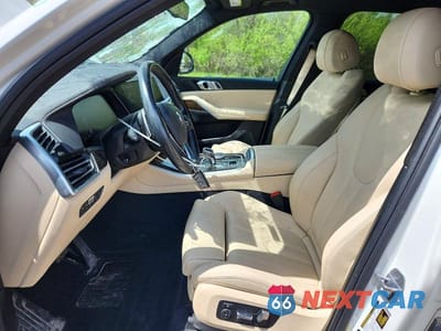 Zdjęcie 7 z 13 samochodu: 2020 BMW X5 XDRIVE40I VIN:5UXCR6C0XLLL65837 - miniatura
