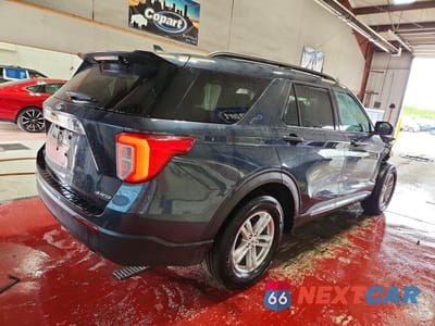 Trzecie zdjęcie samochodu z tyłu: 2023 FORD EXPLORER XLT VIN:1FMSK8DH1PGB42663 - miniatura