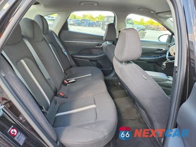 Zdjęcie 10 z 12 samochodu: 2021 HYUNDAI SONATA HYBRID BLUE VIN:KMHL24JJ4MA033214 - miniatura
