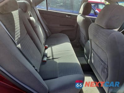 Zdjęcie 10 z 12 samochodu: 2005 TOYOTA CAMRY LE VIN:4T1BE30K95U400132 - miniatura