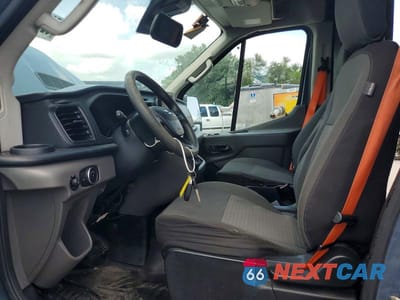 Zdjęcie 7 z 13 samochodu: 2020 FORD TRANSIT 250 DELIVERY VAN VIN:1FTBR3X81LKA53374 - miniatura