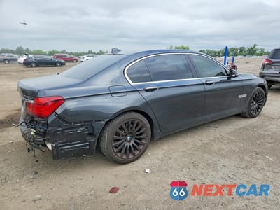 Trzecie zdjęcie samochodu z tyłu: 2014 BMW 740 LI VIN:WBAYE4C57ED138182 - miniatura