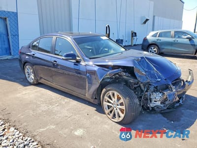 Czwarte zdjęcie samochodu z boku: 2017 BMW 320 I VIN:WBA8E1G3XHNU16336 - miniatura