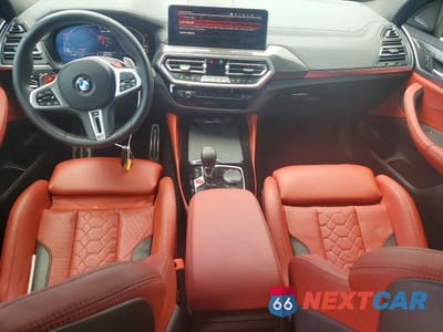 Zdjęcie 8 z 12 samochodu: 2024 BMW X4 M VIN:5YM23EC09R9U27444 - miniatura