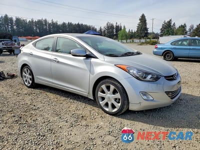 Czwarte zdjęcie samochodu z boku: 2013 HYUNDAI ELANTRA LIMITED VIN:KMHDH4AEXDU009701 - miniatura