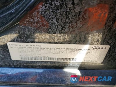 Zdjęcie 13 z 13 samochodu: 2013 AUDI S8 QUATTRO VIN:WAUD2AFD7DN029657 - miniatura