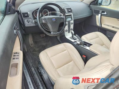 Zdjęcie 8 z 12 samochodu: 2012 VOLVO C70 T5 VIN:YV1672MC1CJ125698 - miniatura