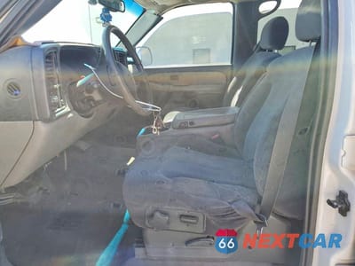 Zdjęcie 7 z 13 samochodu: 2002 CHEVROLET SUBURBAN C1500 VIN:3GNEC16T92G343741 - miniatura