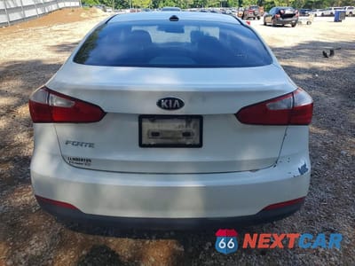 Zdjęcie 6 z 12 samochodu: 2014 KIA FORTE LX VIN:KNAFX4A61E5200912 - miniatura