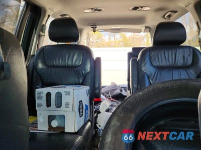 Zdjęcie 10 z 13 samochodu: 2005 HONDA ODYSSEY TOURING VIN:5FNRL38895B029483 - miniatura