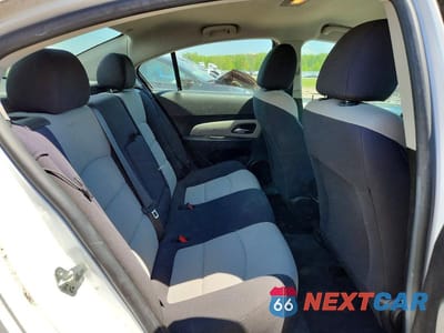 Zdjęcie 10 z 13 samochodu: 2012 CHEVROLET CRUZE LS VIN:1G1PC5SH4C7395617 - miniatura