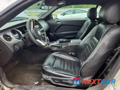 Zdjęcie 7 z 12 samochodu: 2013 FORD MUSTANG VIN:1ZVBP8EM0D5239598 - miniatura