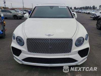 Piąte zdjęcie samochodu w środku: 2023 BENTLEY BENTAYGA VIN:SJAAT2ZV3PC024390 - miniatura