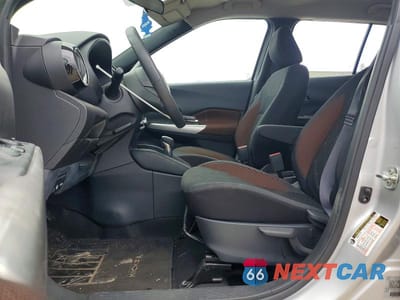 Zdjęcie 7 z 13 samochodu: 2020 NISSAN KICKS SR VIN:3N1CP5DV4LL503035 - miniatura