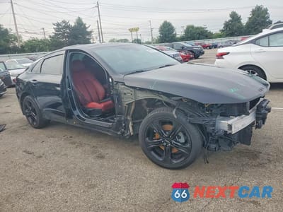 Czwarte zdjęcie samochodu z boku: 2024 KIA K5 GT LINE VIN:5XXG64J27RG263165 - miniatura