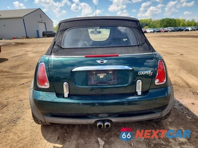 Zdjęcie 6 z 12 samochodu: 2007 MINI COOPER S VIN:WMWRH33517TL93814 - miniatura