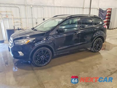 2018 FORD ESCAPE SE 1FMCU9GD1JUC31347 - główne zdjęcie licytacji z USA - miniatura